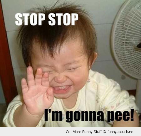 funny-stop-gonna-pee-laughing-baby-kid-pics.jpg