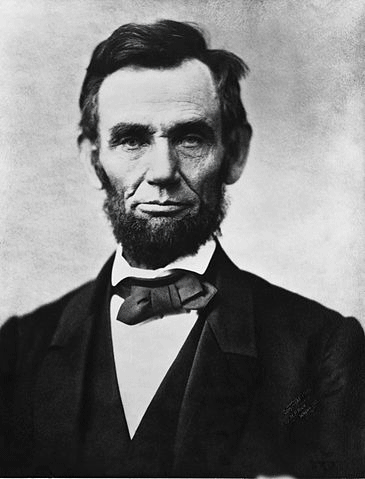 funny-ab-lincoln-animated-gif-duck-face-